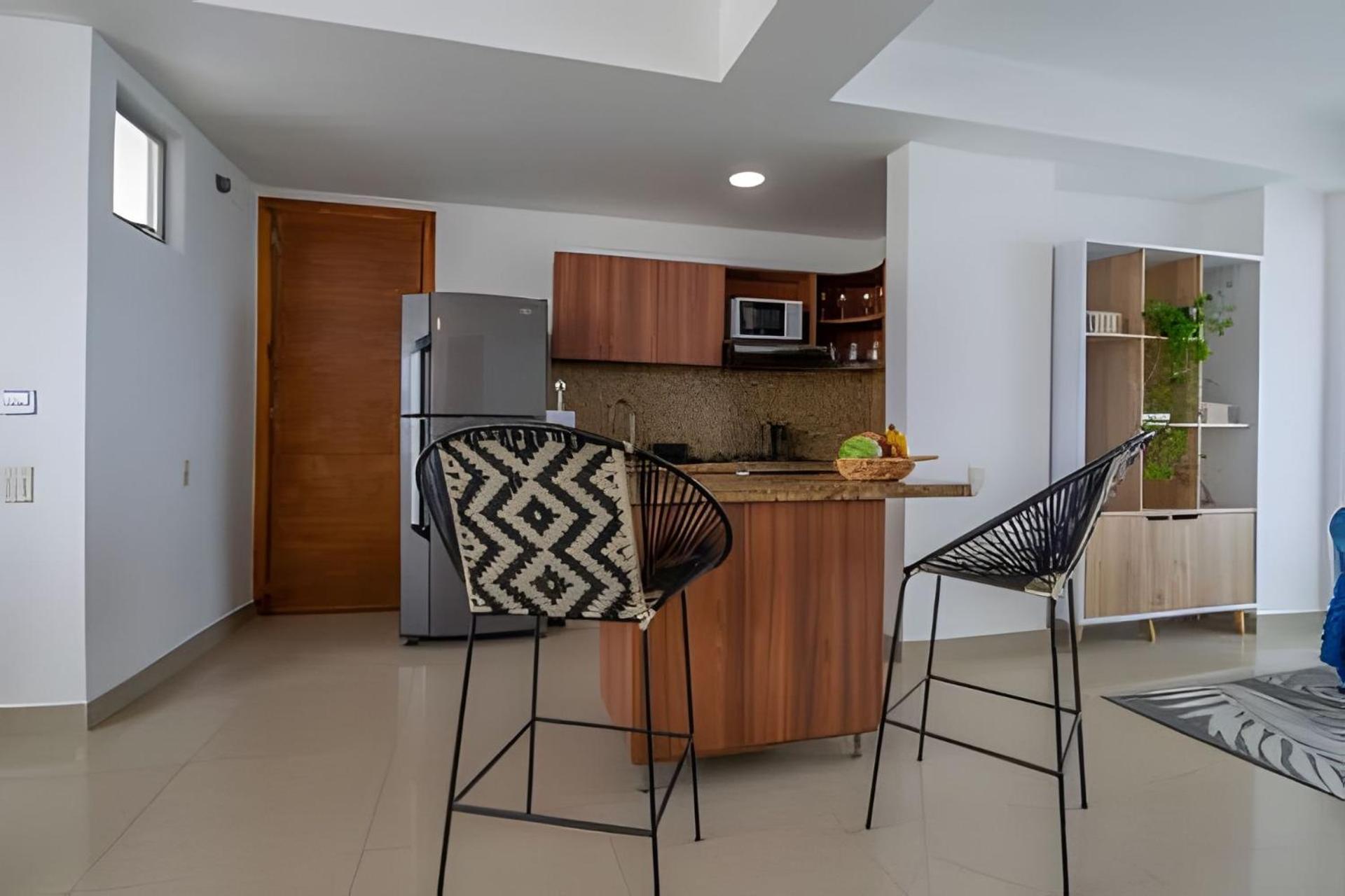 Laurdhomes Palmetto Sea View, 2rooms 2bth Hot Ware Apartment